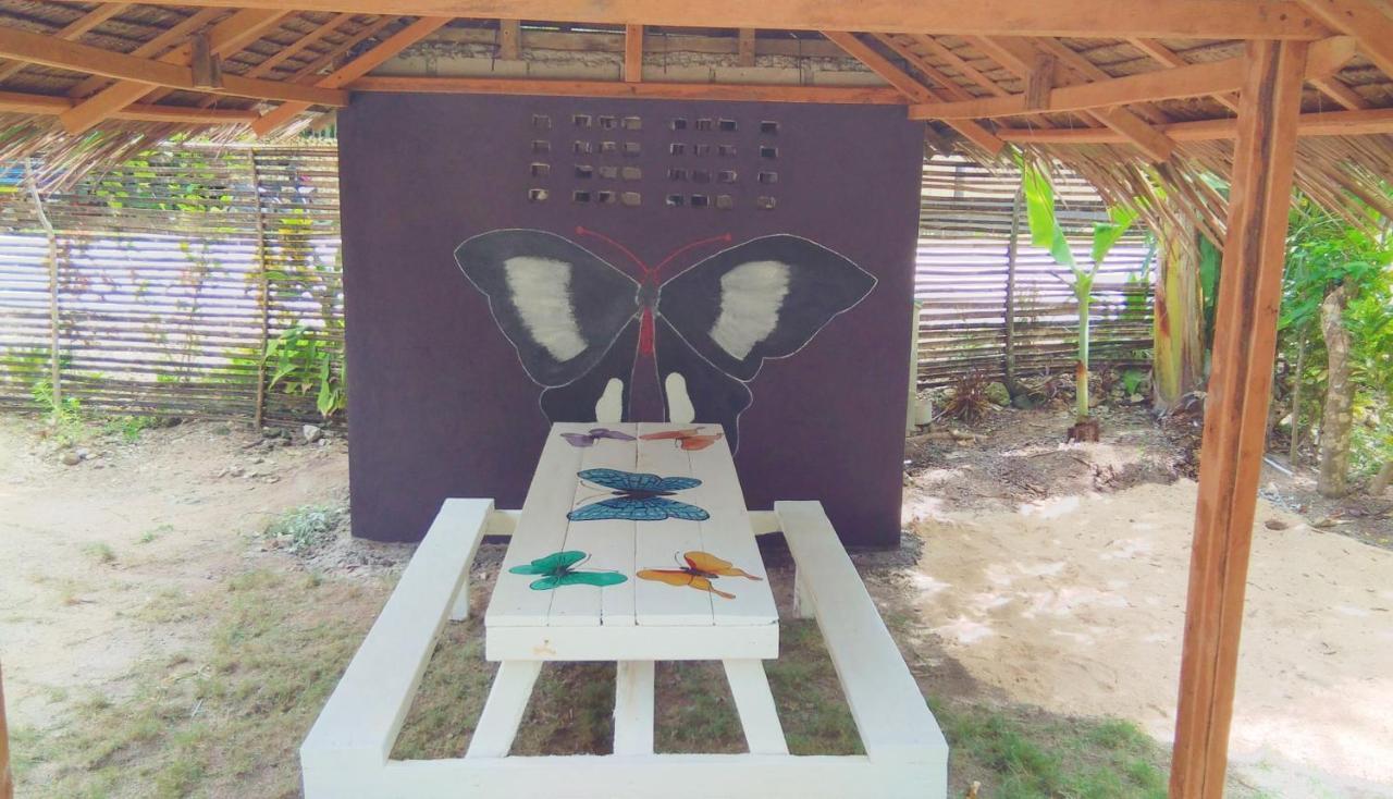 Butterfly House, Libertad, General Luna, Siargao, Filipinas Villa เจเนอรัลลูนา ภายนอก รูปภาพ